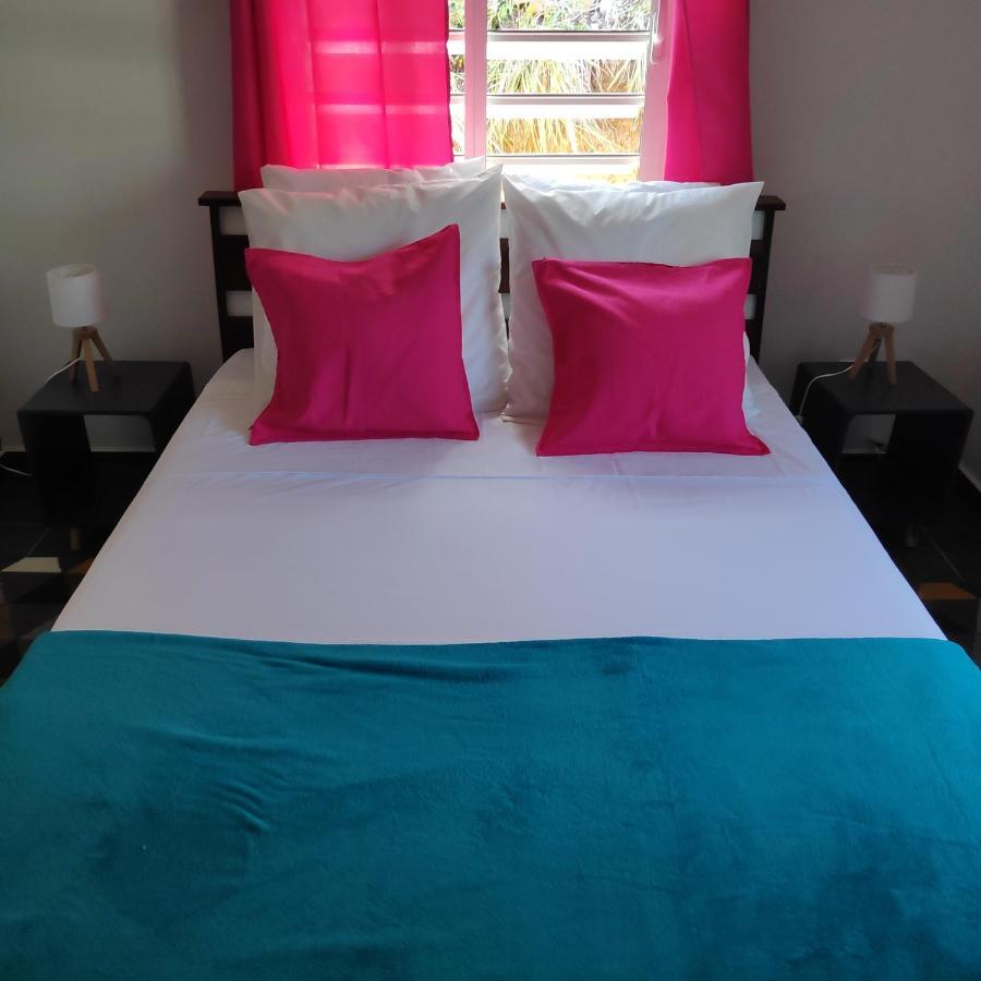 Les Galets Apartment Deshaies Luaran gambar
