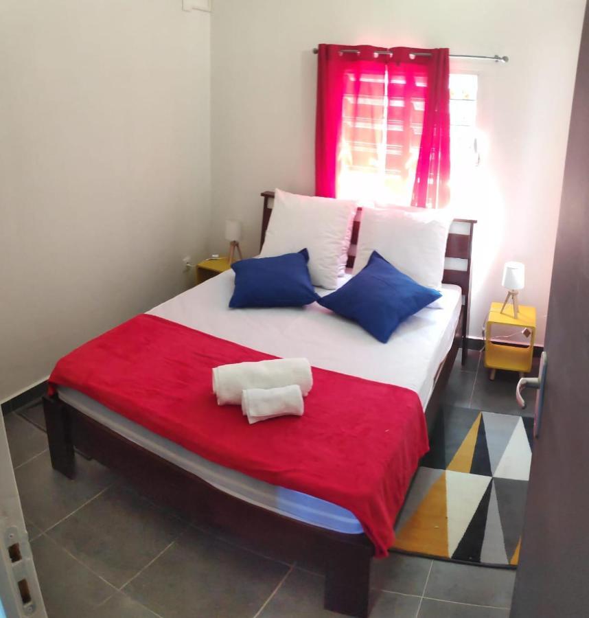 Les Galets Apartment Deshaies Luaran gambar